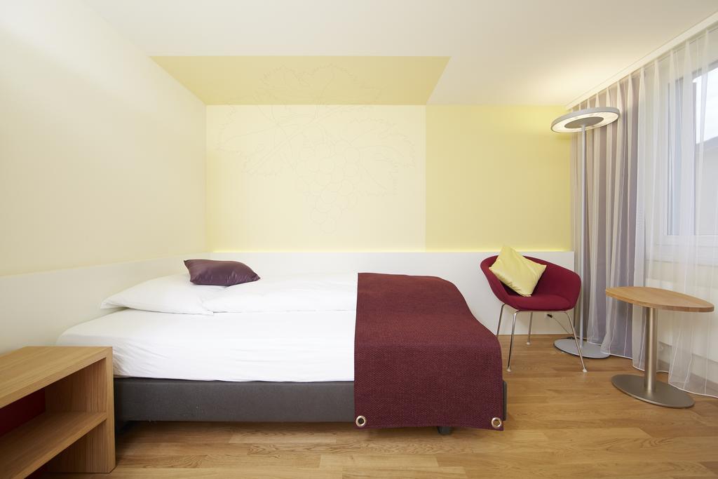 Hotel Restaurant Rebstock Wolhusen Rom bilde